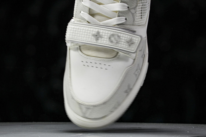 LVT  SNEAKERS   COPSHOE  L&V-trainer 10