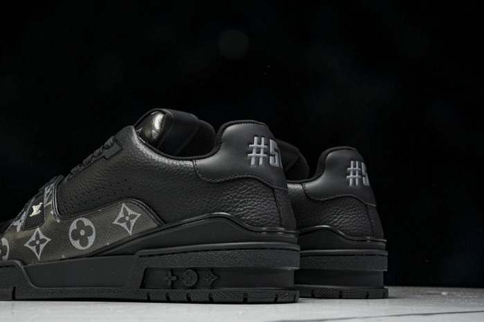 LVT  SNEAKERS   COPSHOE  L&V-trainer 16