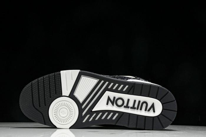 LVT  SNEAKERS   COPSHOE  L&V-trainer 32