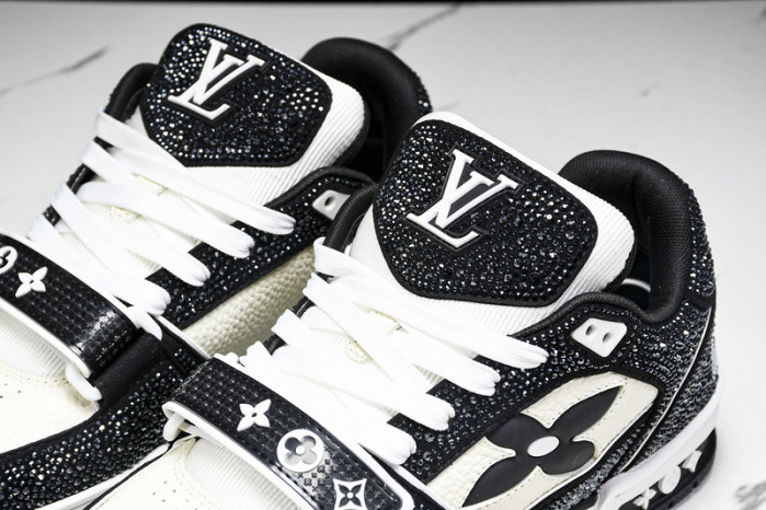 LVT  SNEAKERS   COPSHOE  L&V-trainer 32