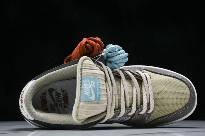 Nike SB Dunk Low Big Money Savings  FZ3129-200