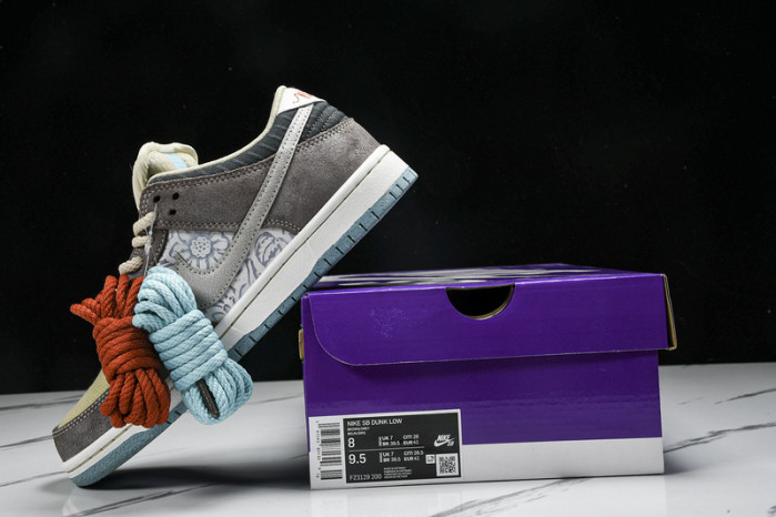 Nike SB Dunk Low Big Money Savings  FZ3129-200