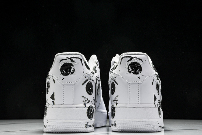 Nike Air Force 1 Low   Comme des Garcons Shirt 923044-100