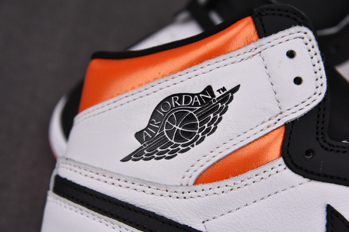 Air Jordan 1 Electro Orange 555088-180