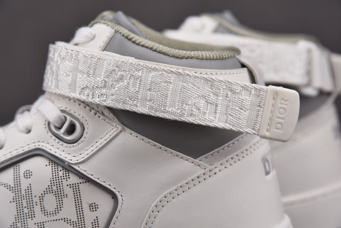 D1R* B27  SNEAKER  KICKZE DR-46