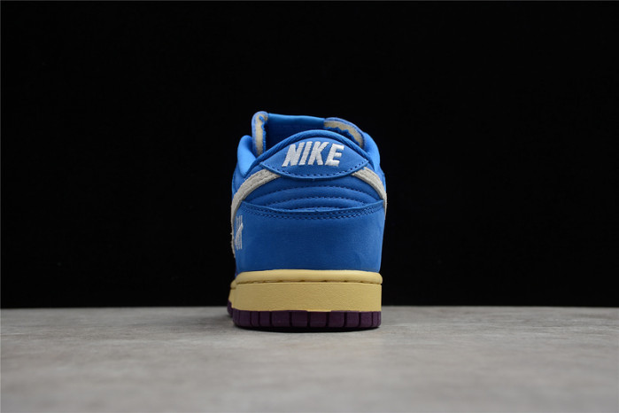 Undefeated Nike Dunk Low Dunk vs AF1 DH6508-400