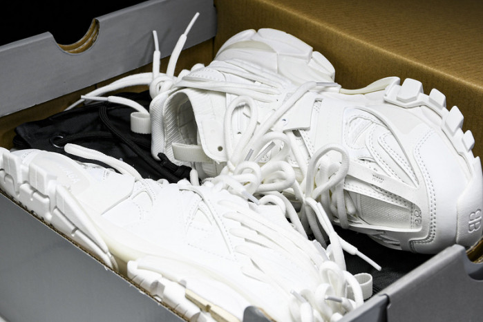 BL TRAINERS TRACK -COPSHOE BL 331