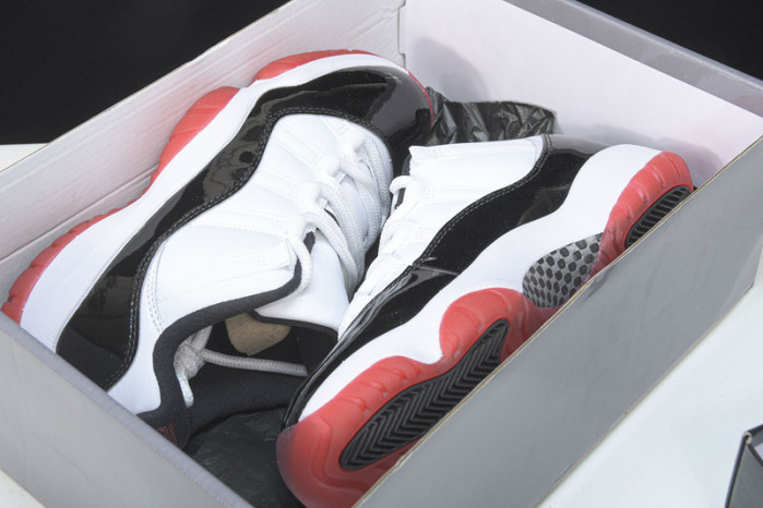 Air Jordan 11 Low Concord Bred AV2187-160