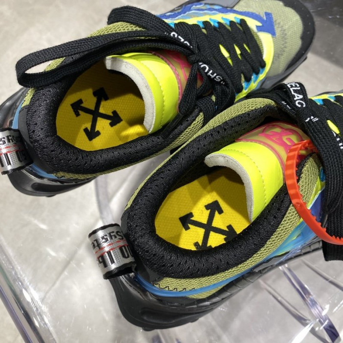 OF C/O ODSY-1000 SNEAKER   KICKZE OW-12