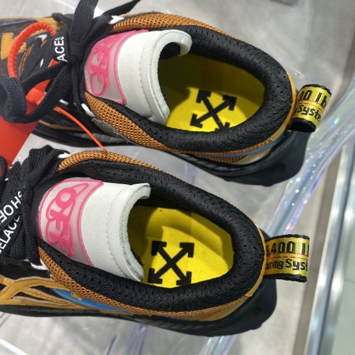 OF C/O ODSY-1000 SNEAKER   KICKZE OW-22