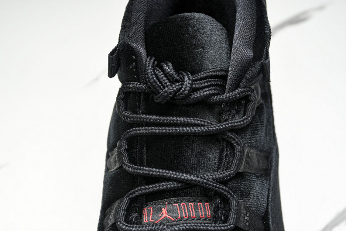 Air Jordan 11 “Bred Velvet”  DB5457-061