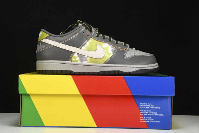 Nike SB Dunk Low HUF Wait, What!? (Friends and Family)  FD8775-002
