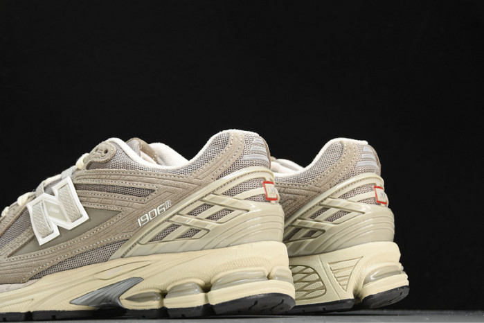 N*EW B*ALANCE COPSHOE NB-054