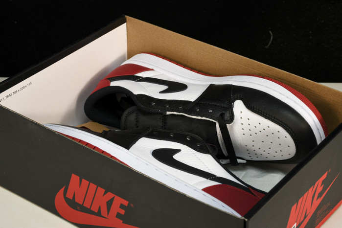 Jordan 1 Retro Low OG Black Toe - CZ0790-106