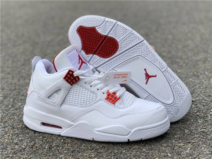Air Jordan 4 “University Red”  CT8527-112