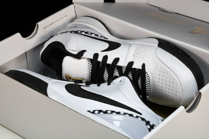 Kobe 4 Protro Gigi FJ9363-100