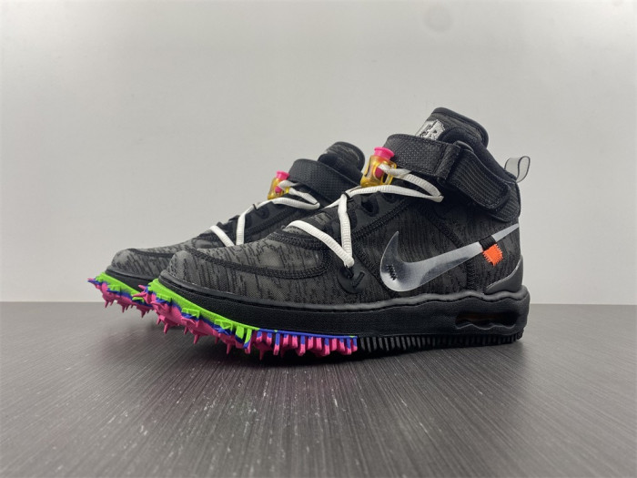 OF x Nike Air Force 1 Mid  DO6290-001