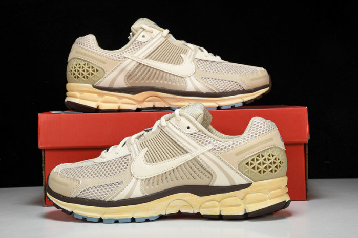 Nike Zoom Vomero 5 Oatmeal  FB8825-111