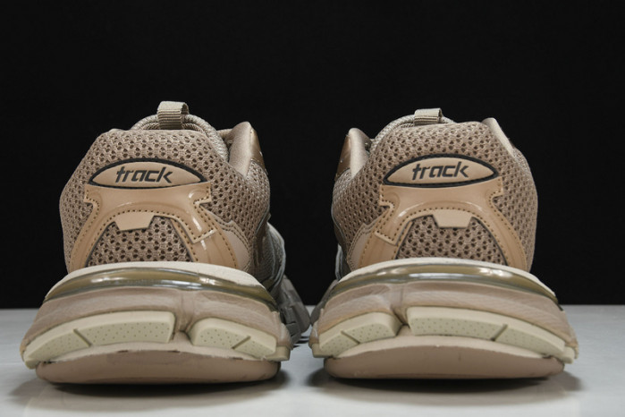 BL TRAINERS TRACK -COPSHOE BL 126