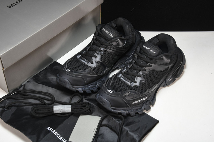 BL TRAINERS TRACK -COPSHOE BL 127