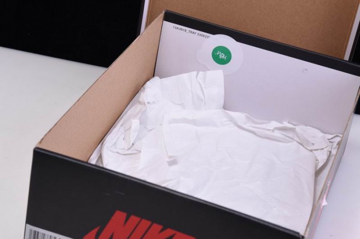 Jordan 1 Retro High Pine Green Black - 555088-030