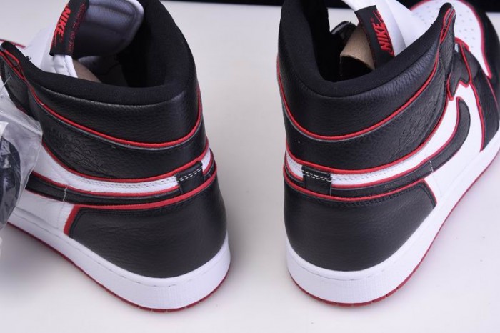 Jordan 1 Retro High Bloodline - 555088-062