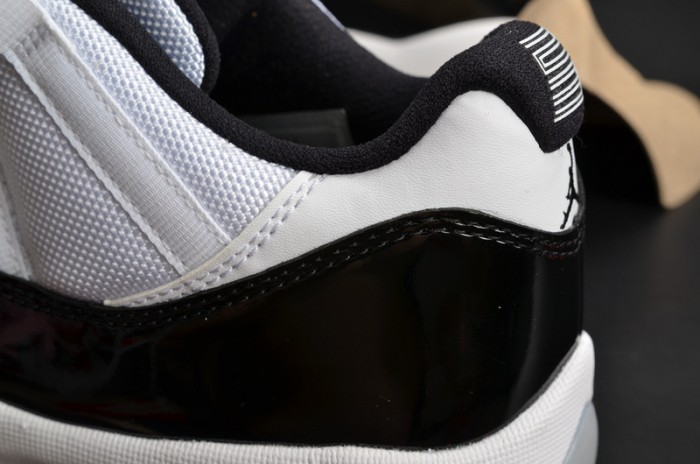 AIR JORDAN 11 RETRO LOF "CONCORD" BLACK/ WHITE  mens 528895-153