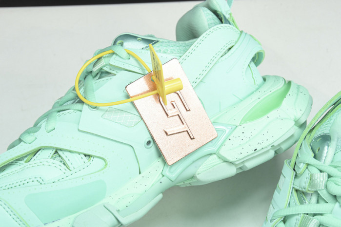 BL TRAINERS TRACK -KICKZE BL 76